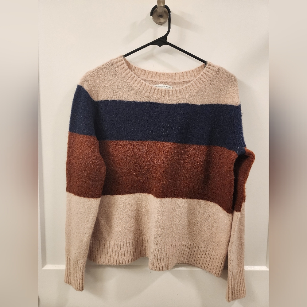 American Eagle Color Block Sweater